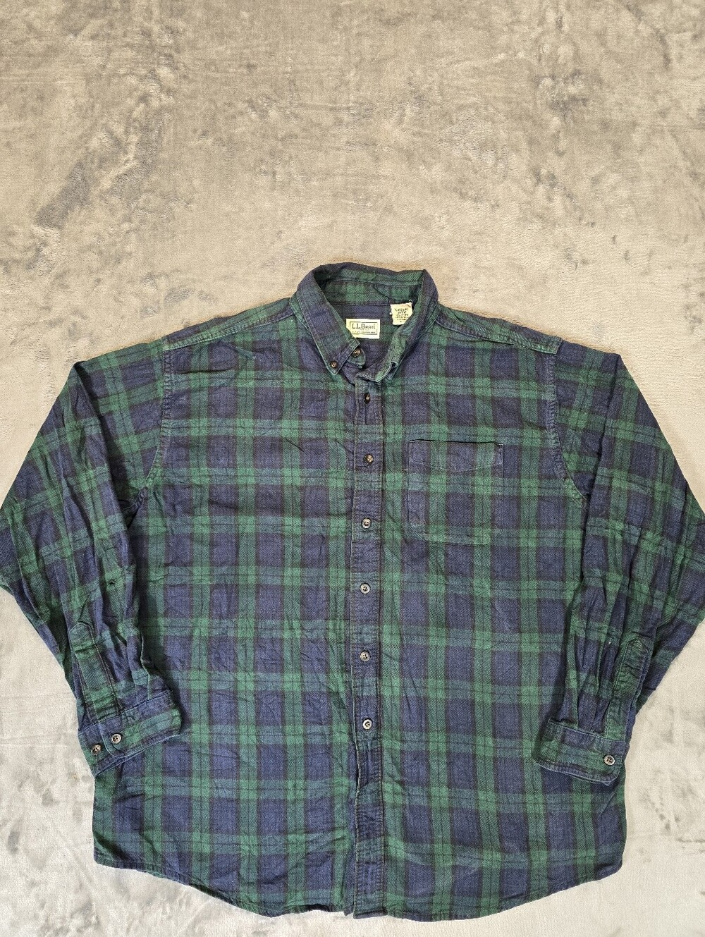 Vintage LL Bean Green Flannel Button Up Shirt Size XL Made In Canada